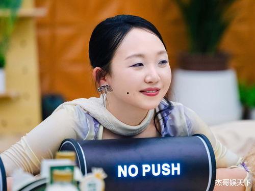 国产乱老熟300部,揭秘中国影视行业独特现象 第2张 国产乱老熟300部,揭秘中国影视行业独特现象 第2张